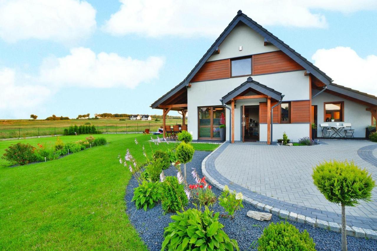Holiday Home With A Terrace, Sauna, Jacuzzi Миеленко Екстериор снимка